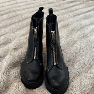 Coach boots Liza size 6 nwot
